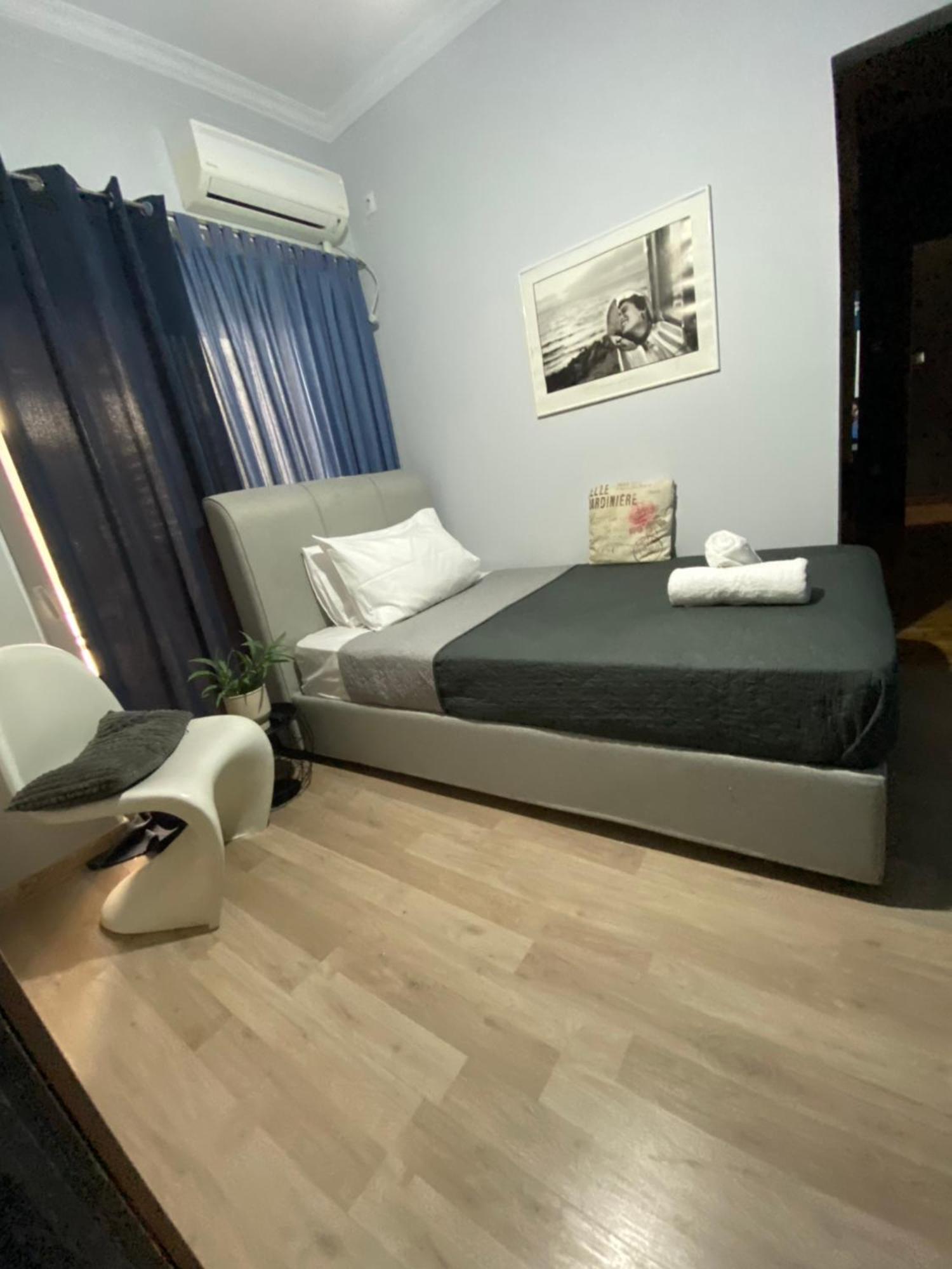 ピレウスMarina Zeas Seaview House-Marinaqアパートメント エクステリア 写真